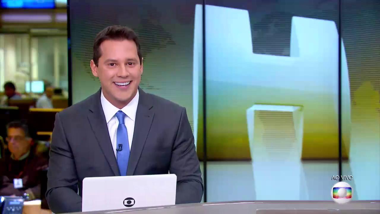 Dony De Nuccio é o apresentador do Jornal Hoje