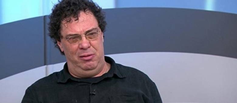 Casagrande se emociona após ouvir desabafo de torcedor gay (Reprodução/SporTV)