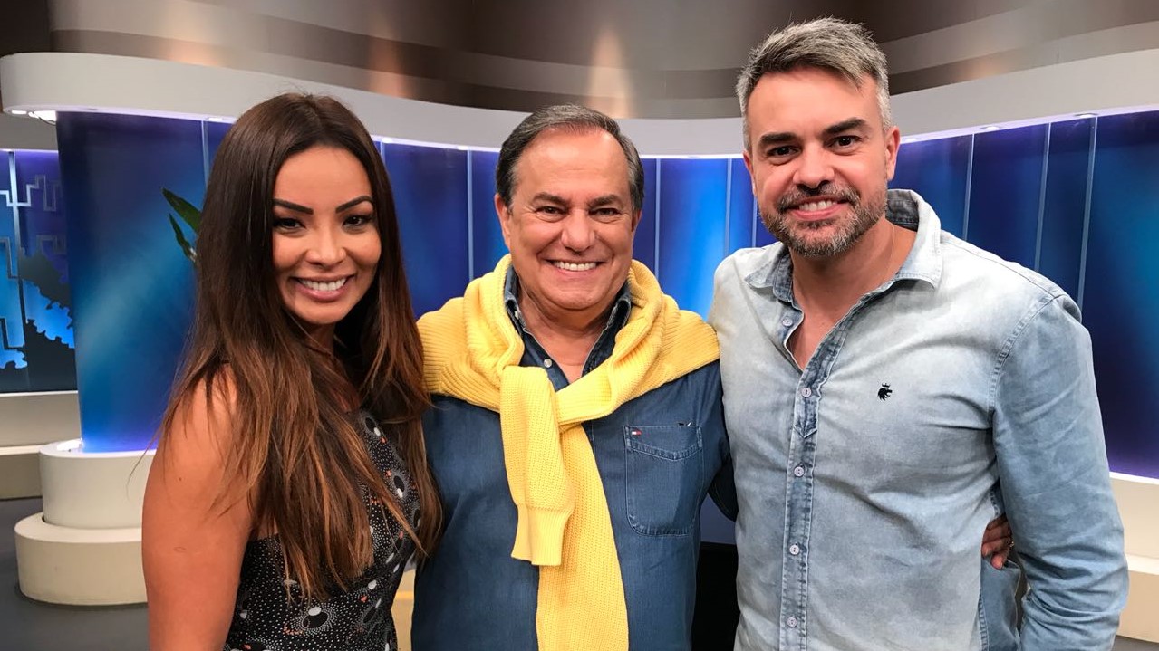 Carol Nakamura e Márcio Kieling no Todo Seu