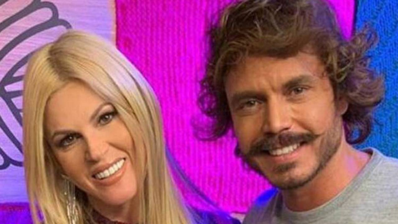 Val Marchiori e Franklin David são colegas de bancada no Tricotando (Divulgação / RedeTV!)