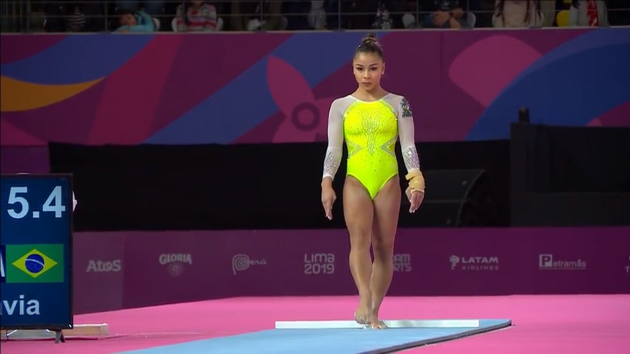 Imagem da competição de ginástica feminina