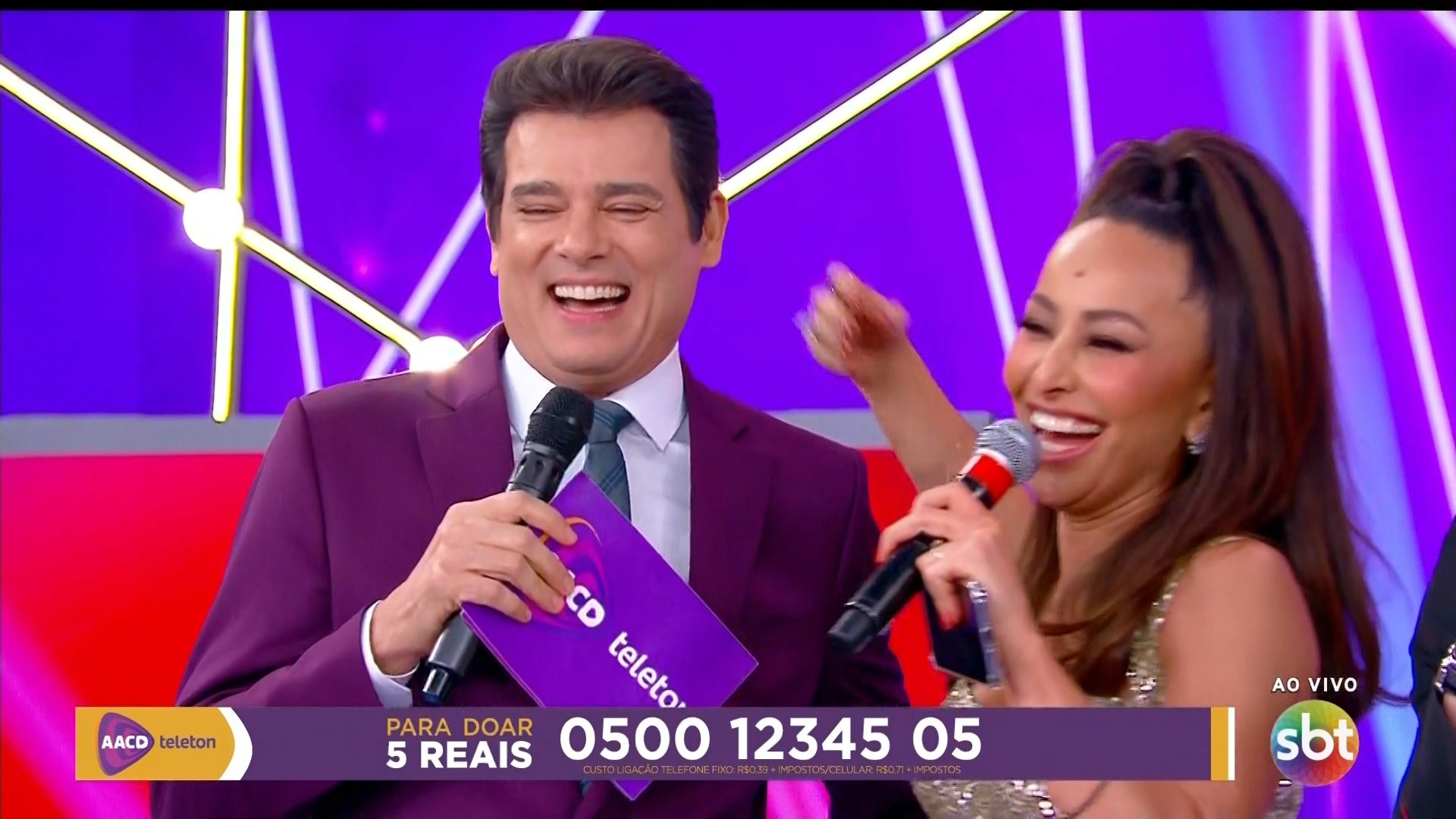 Celso Portiolli e Sabrina Sato no Teleton 2019: piada com concorrência no ano que vem (Reprodução/SBT)