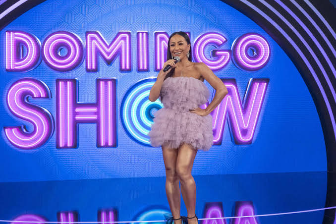Sabrina Sato gravando o novo Domingo Show (Divulgação/Record TV)