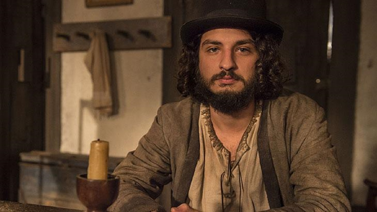 César Cardadeiro como Hugo em Novo Mundo