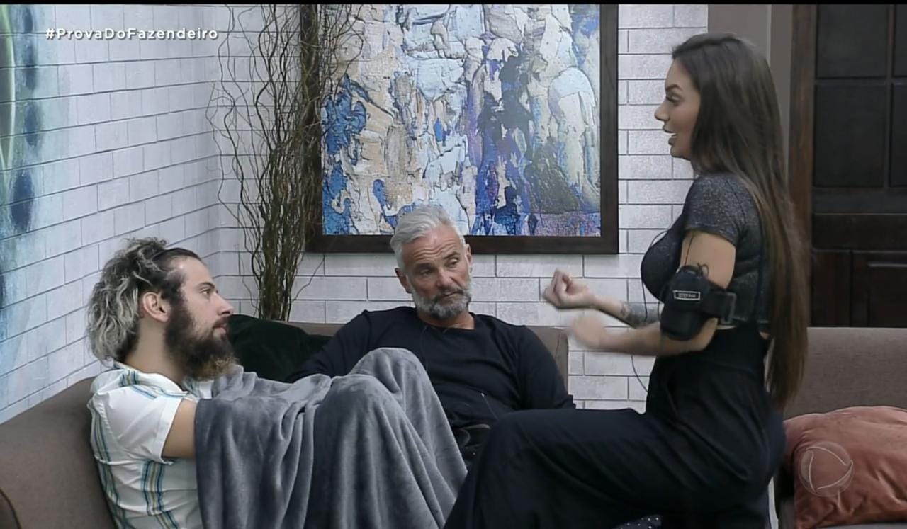 Cartolouco, Mateus e Stéfani