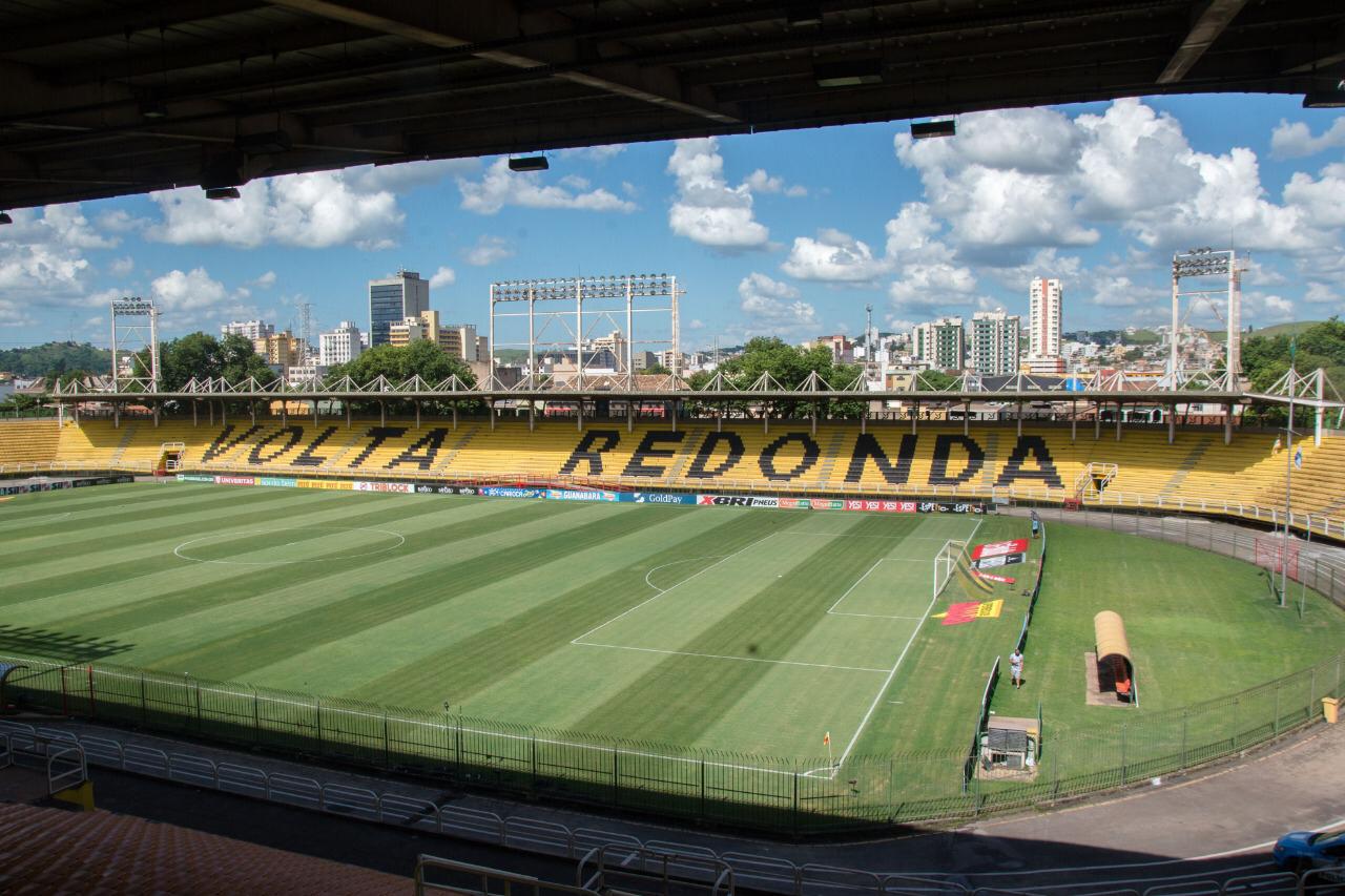 Estádio Raulino de Oliveira