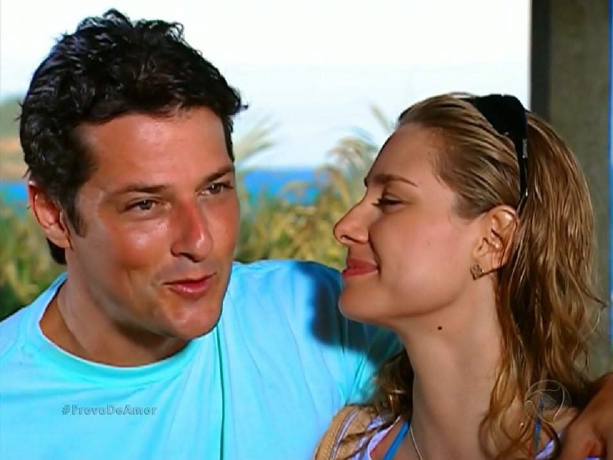 Daniel (Marcelo Serrado) e Clarice (Lavínia Vlasak) em Prova de Amor (Reprodução/Facebook)