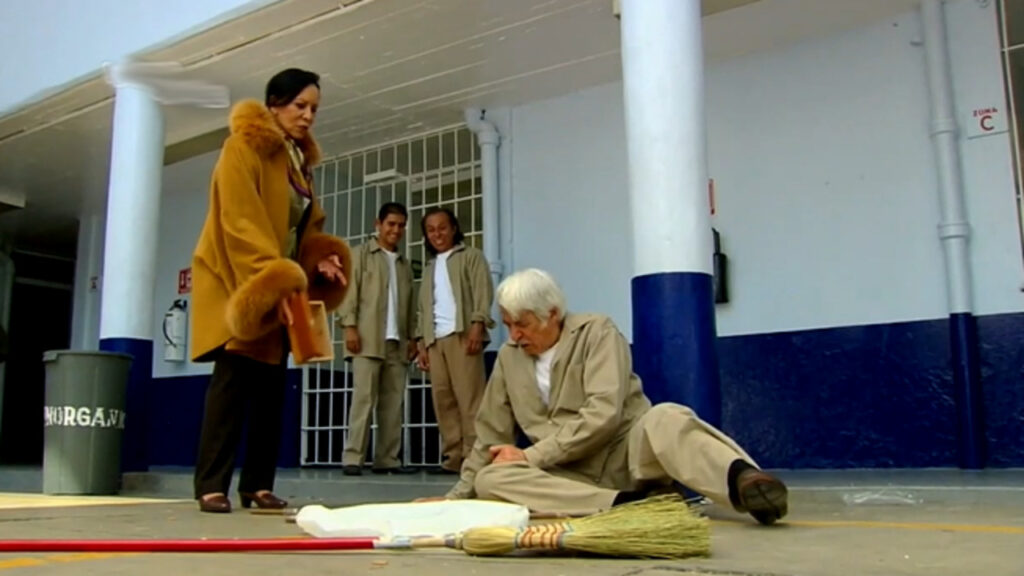 Aníbal sendo humilhado por Odete em Amores Verdadeiros